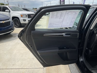 2016 Ford Fusion SE