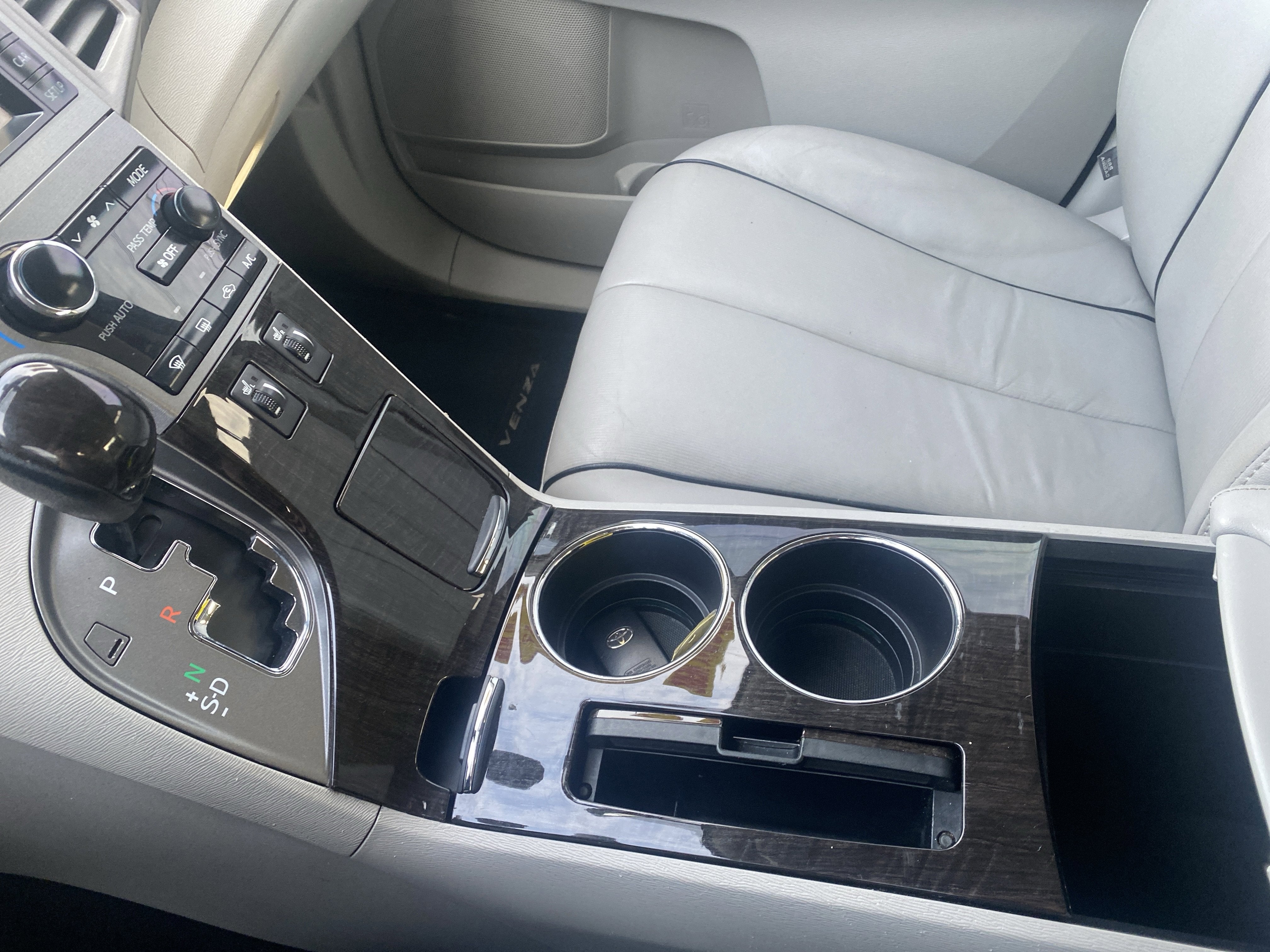 2013 Toyota Venza XLE