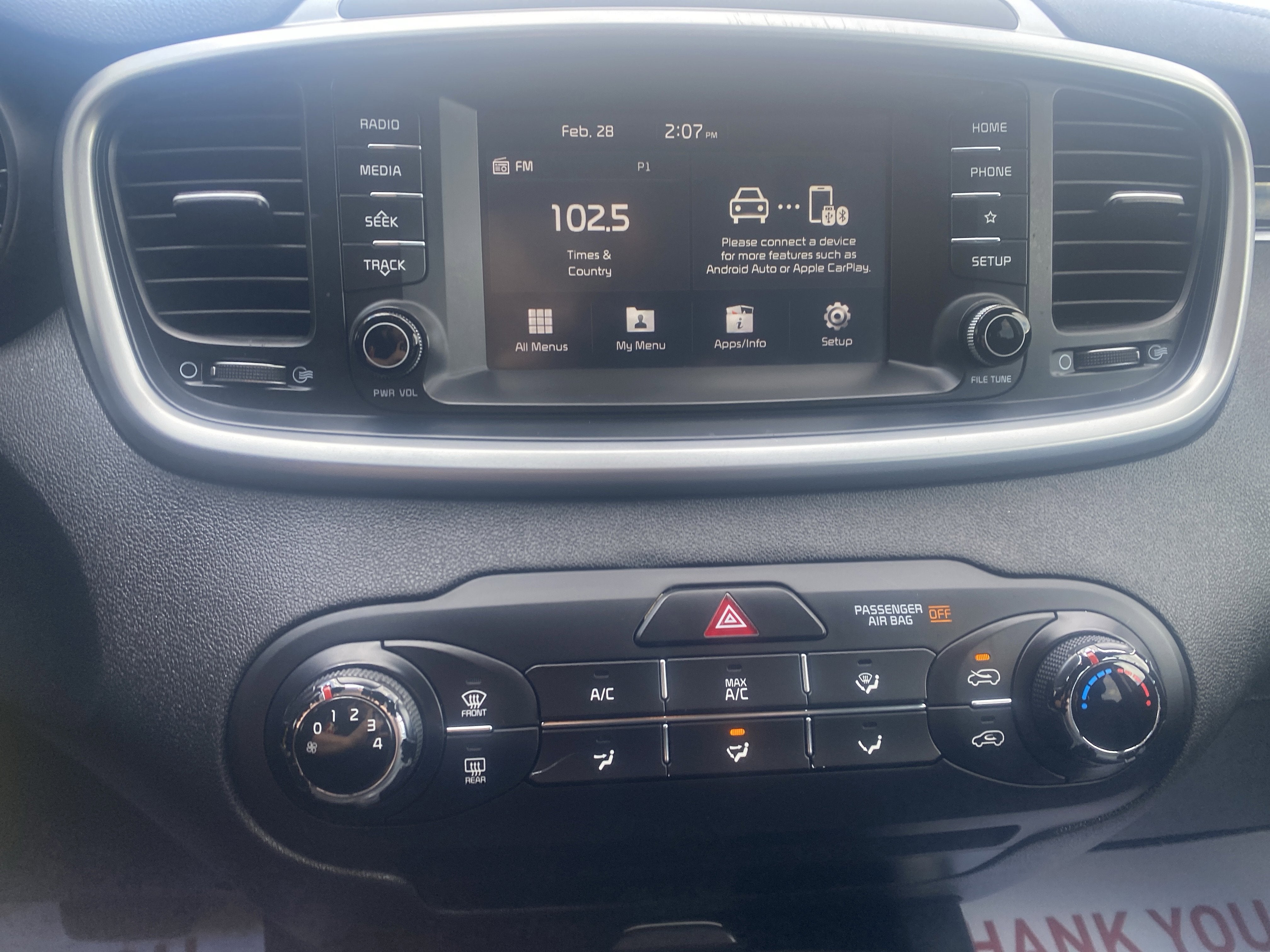 2020 Kia Sorento LX V6