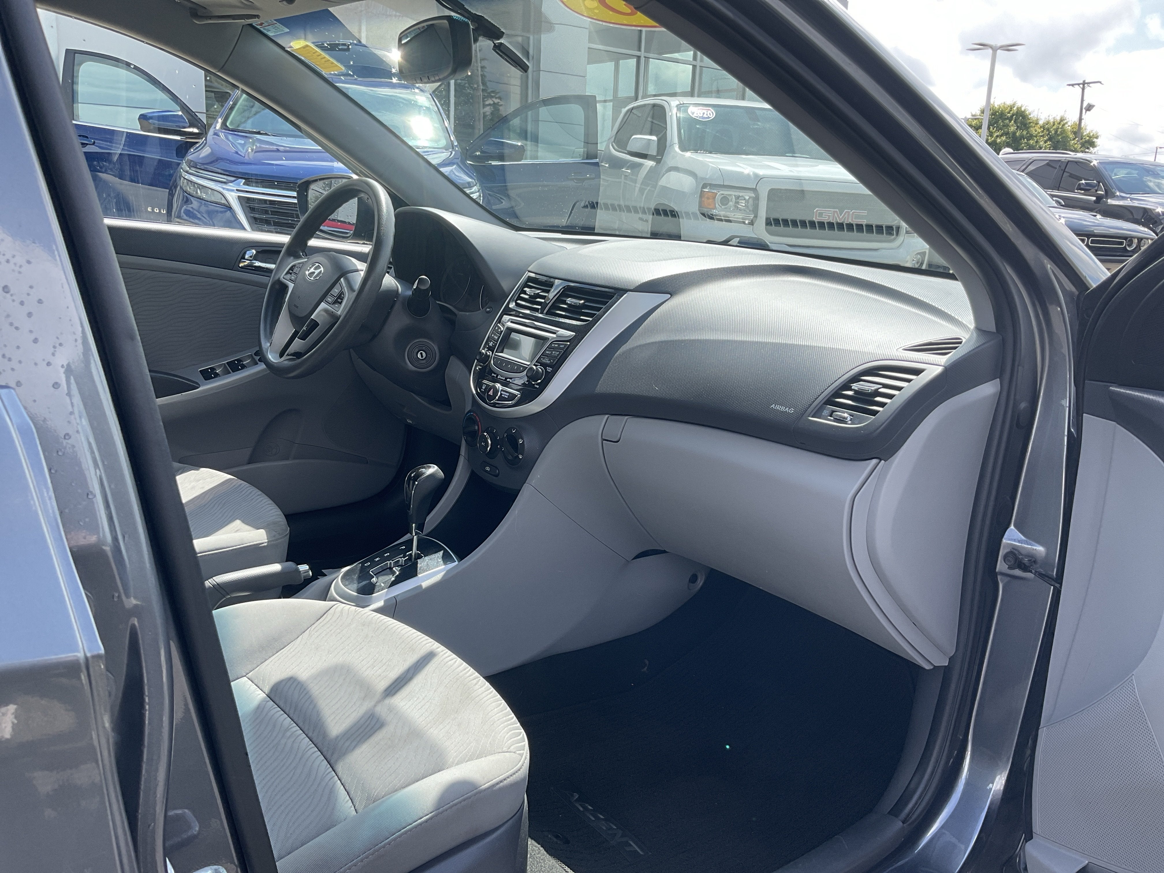 2013 Hyundai Accent GLS
