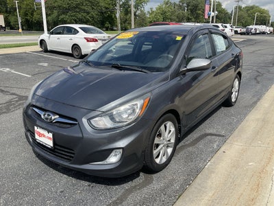 2013 Hyundai Accent GLS