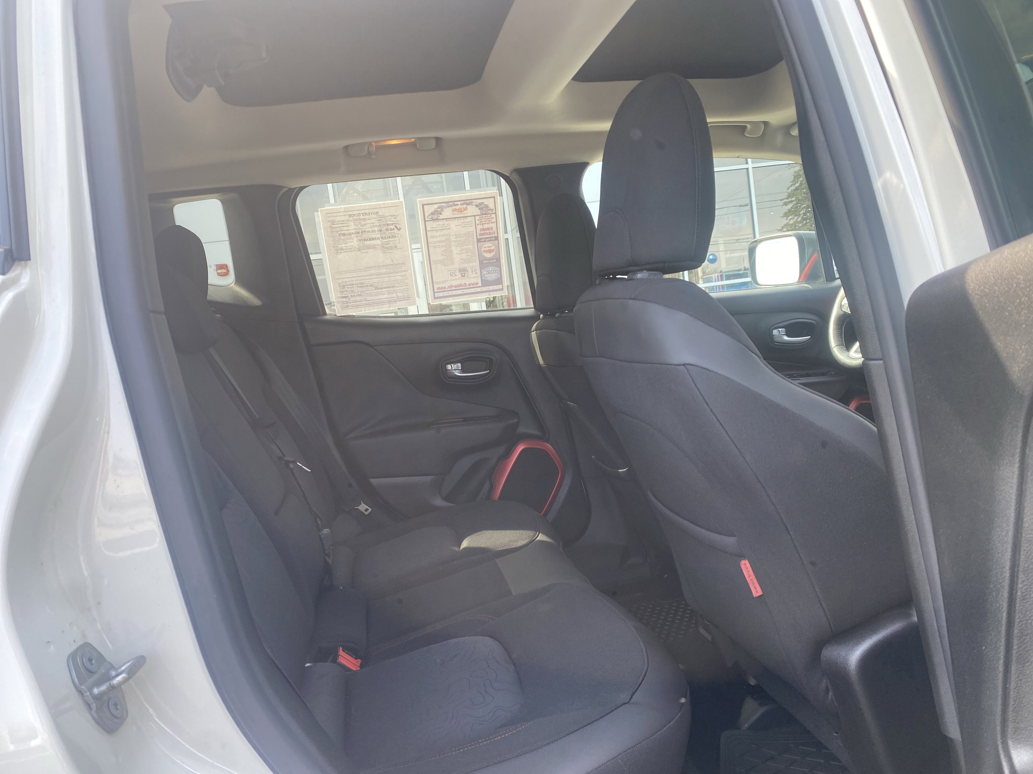 2016 Jeep Renegade Trailhawk