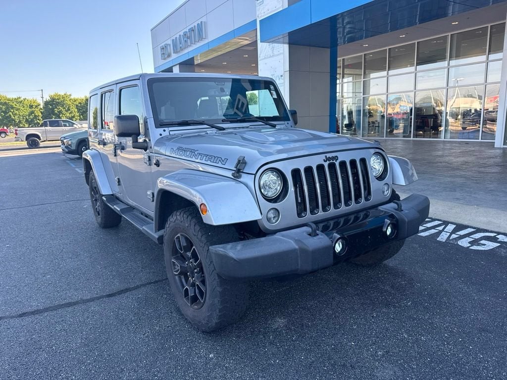 2017 Jeep Wrangler Unlimited Smoky Mountain