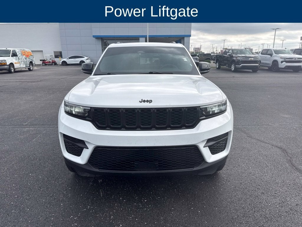 2023 Jeep Grand Cherokee Altitude 4x4