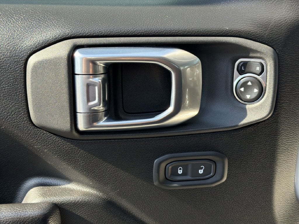 2024 Jeep Gladiator Mojave