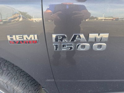 2017 RAM 1500 Big Horn Crew Cab 4x4 6'4" Box