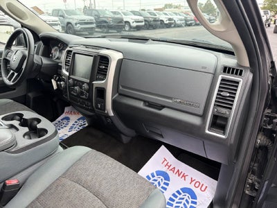 2017 RAM 1500 Big Horn Crew Cab 4x4 6'4" Box