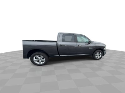 2017 RAM 1500 Big Horn Crew Cab 4x4 6'4" Box