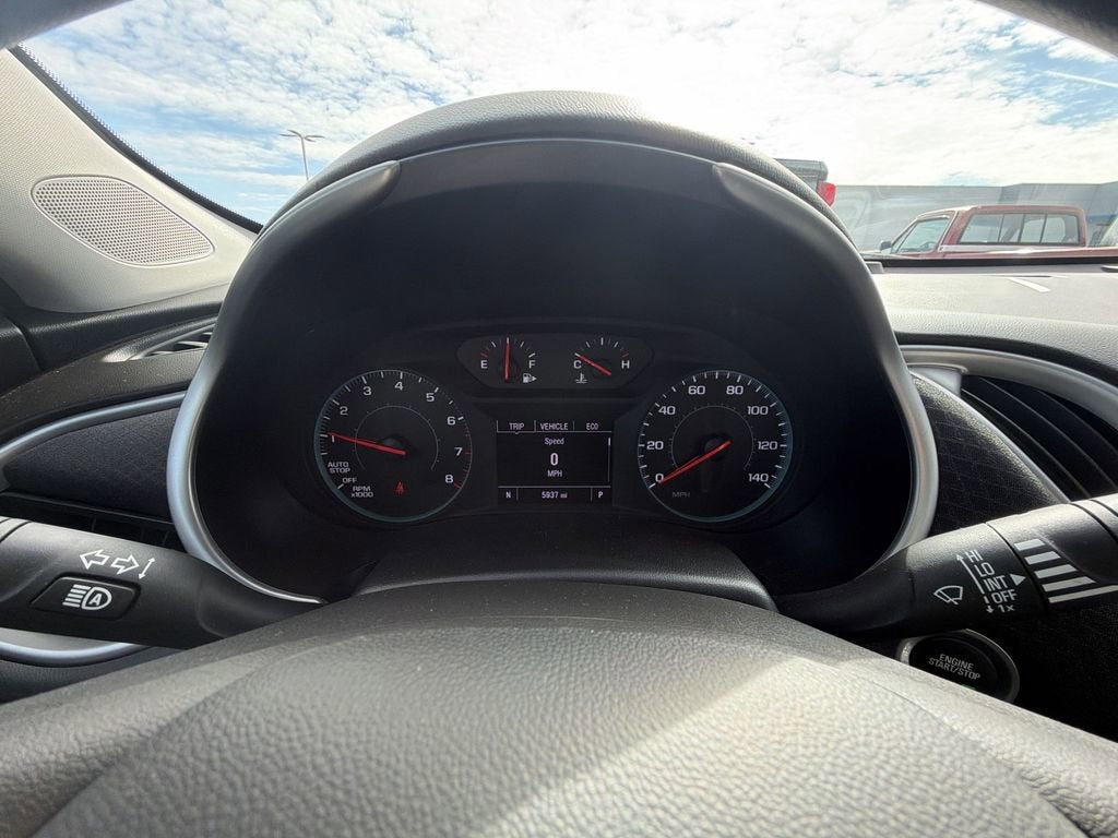 2025 Chevrolet Malibu LS