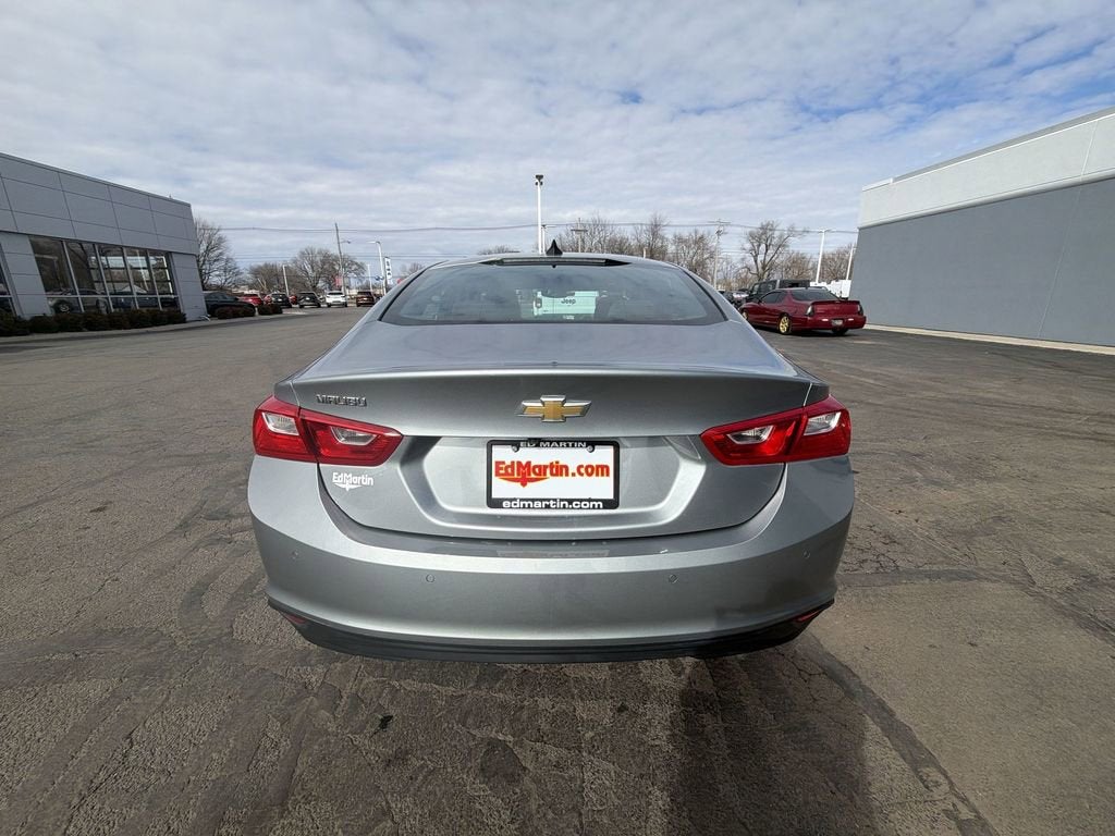 2025 Chevrolet Malibu LS