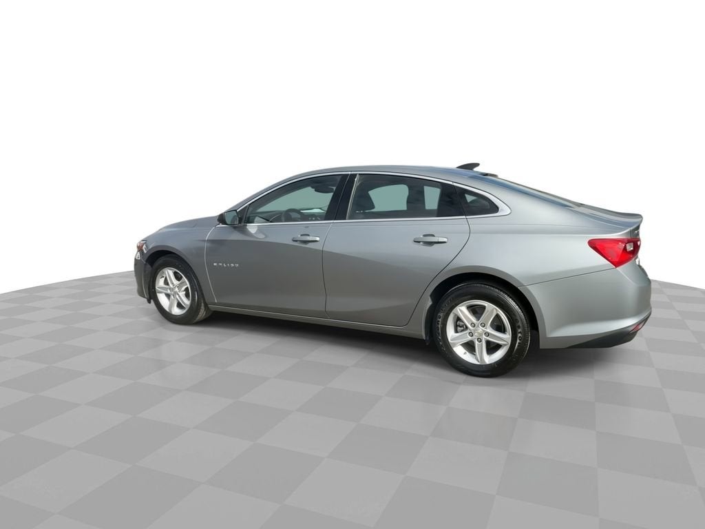 2025 Chevrolet Malibu LS