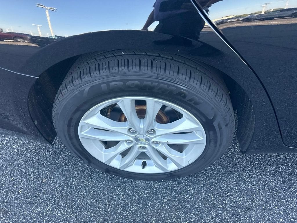 2017 Chevrolet Malibu LT