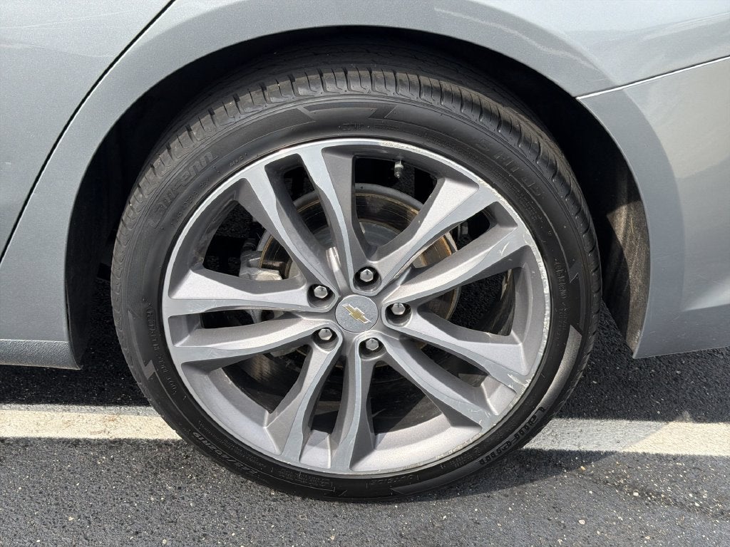 2024 Chevrolet Malibu 2LT