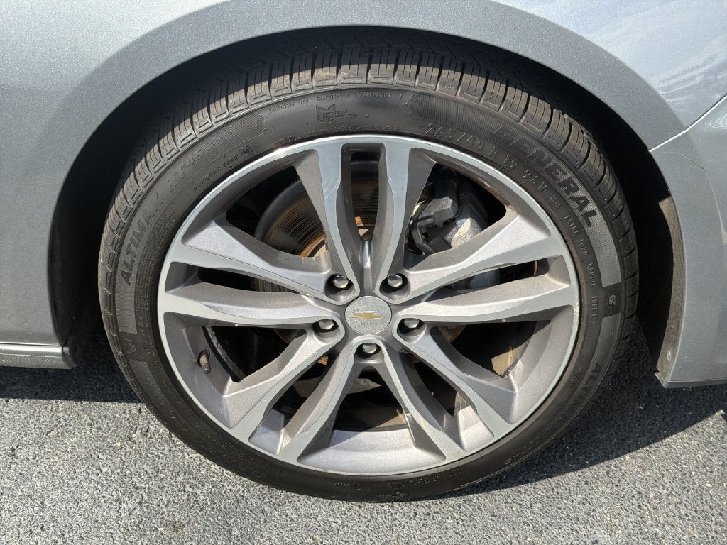 2024 Chevrolet Malibu 2LT