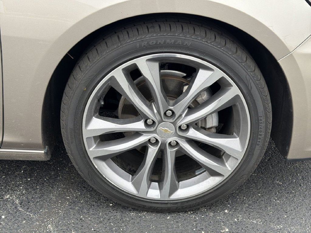 2024 Chevrolet Malibu 2LT
