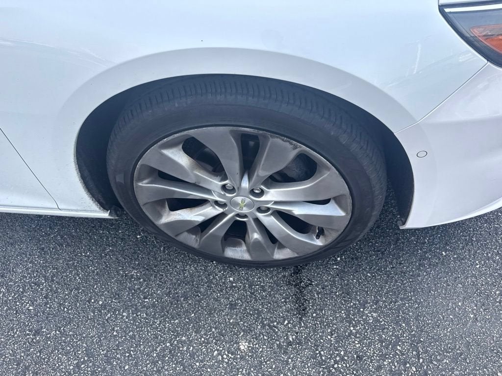 2017 Chevrolet Malibu Premier