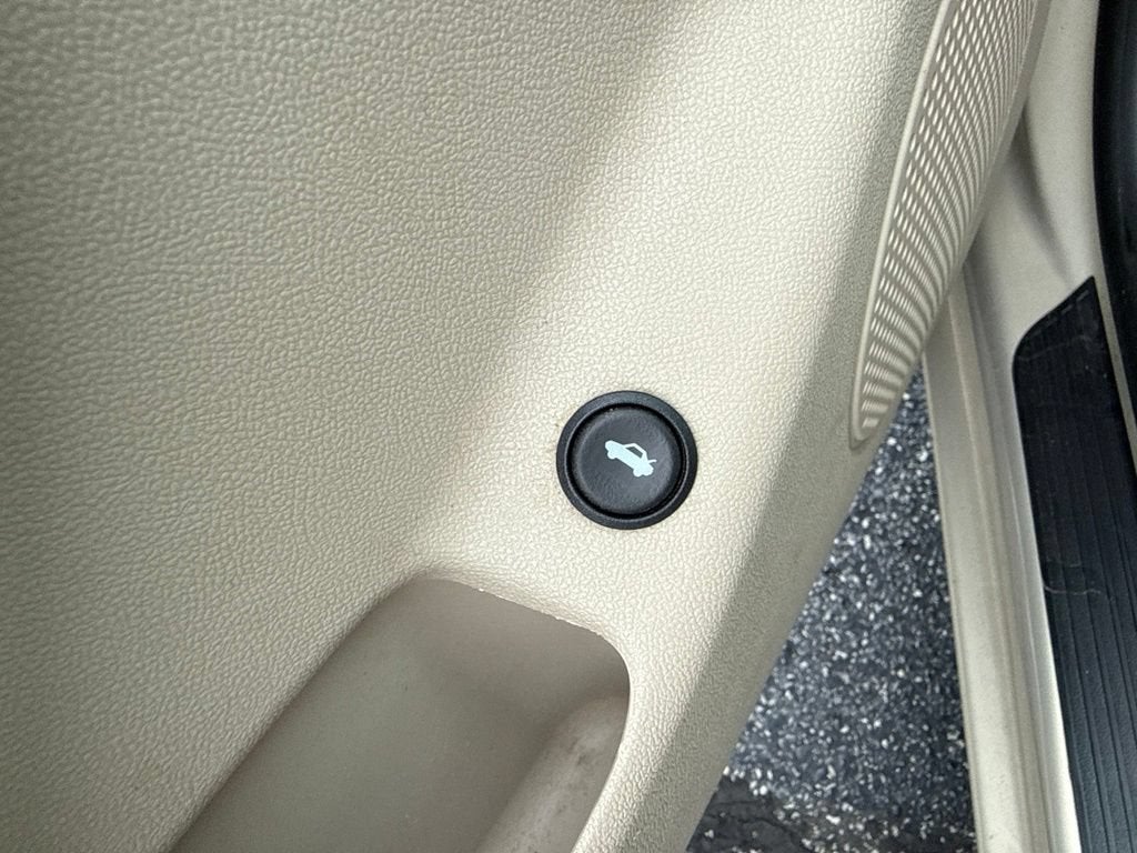 2009 Pontiac G6 w/1SA *Ltd Avail*