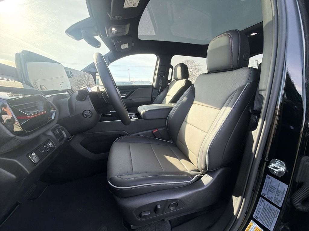 2026 Chevrolet Silverado EV Trail Boss - Max Range