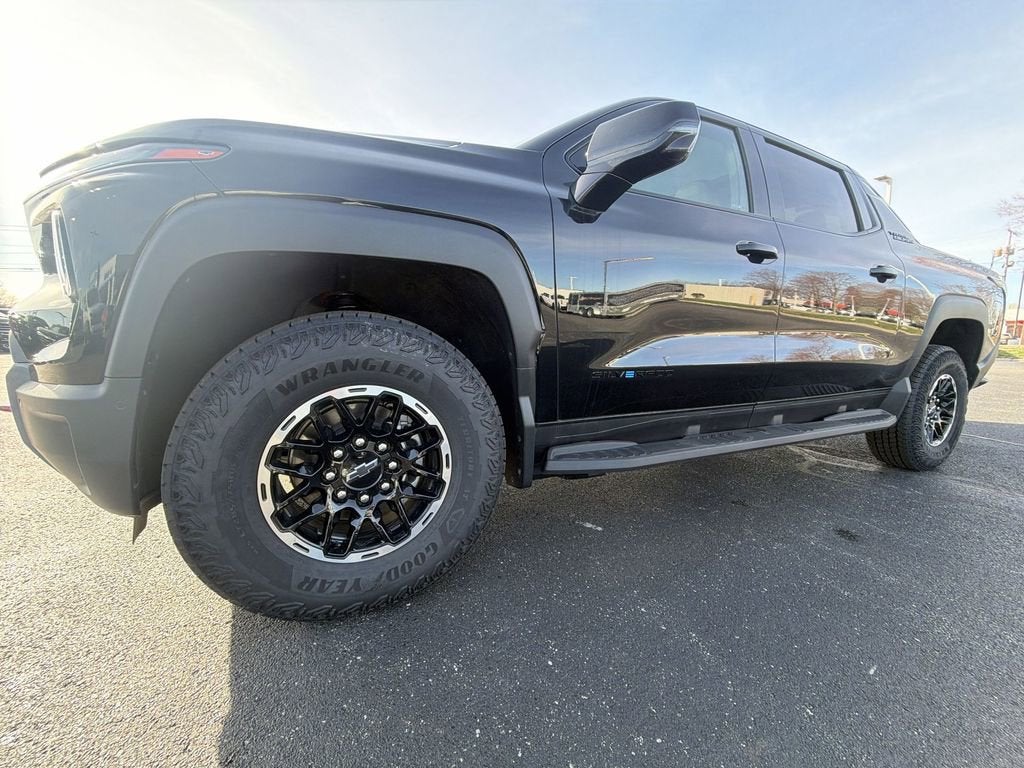 2026 Chevrolet Silverado EV Trail Boss - Max Range