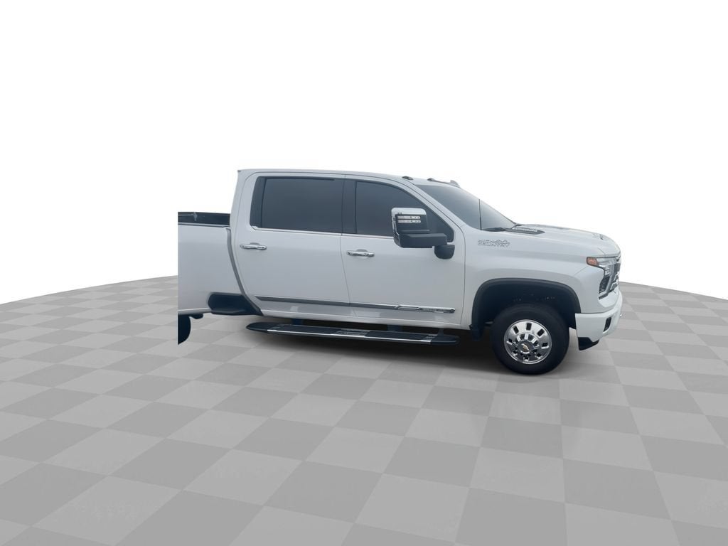 2025 Chevrolet Silverado 3500 HD High Country DRW