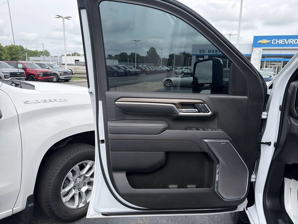 2025 Chevrolet Silverado 3500 HD High Country DRW