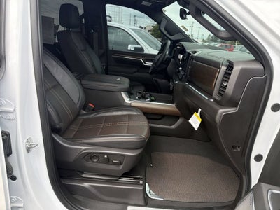 2025 Chevrolet Silverado 3500 HD High Country DRW