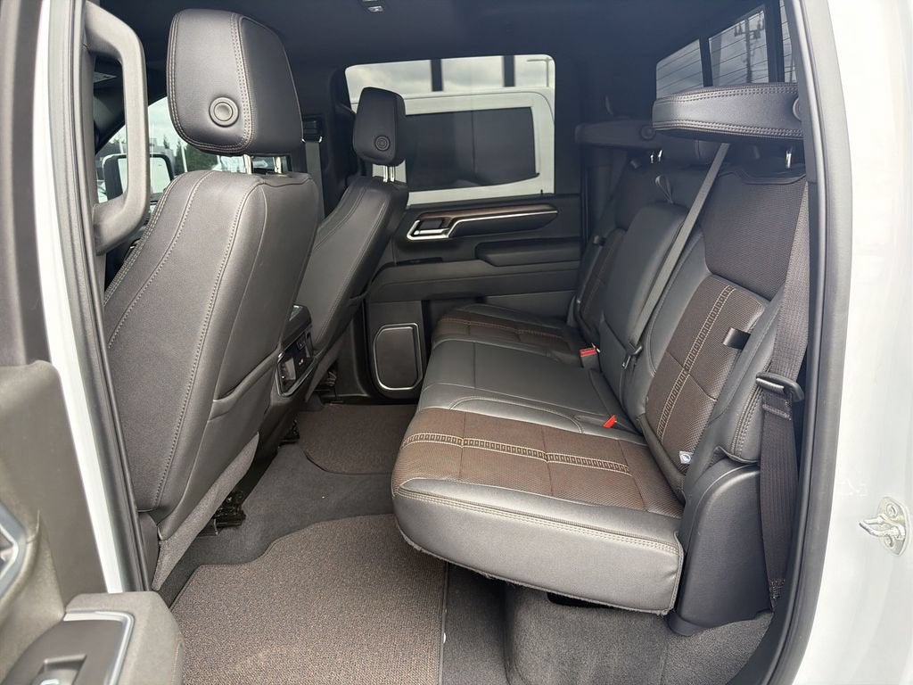 2025 Chevrolet Silverado 3500 HD High Country DRW
