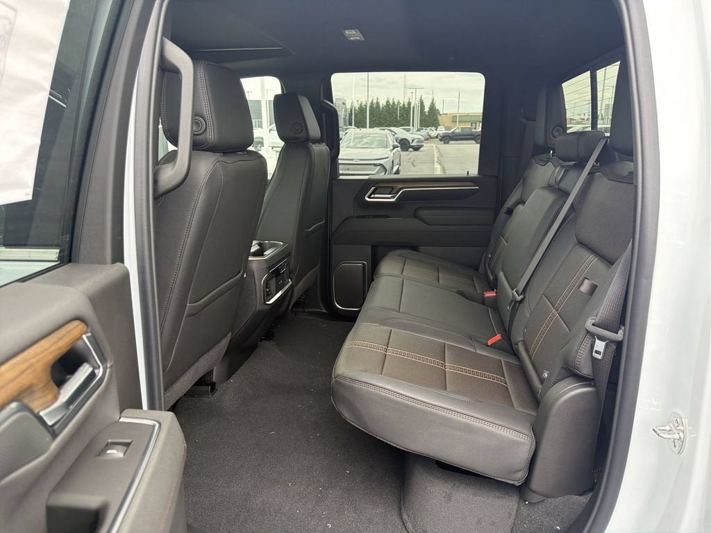 2026 Chevrolet Silverado 3500 HD High Country DRW