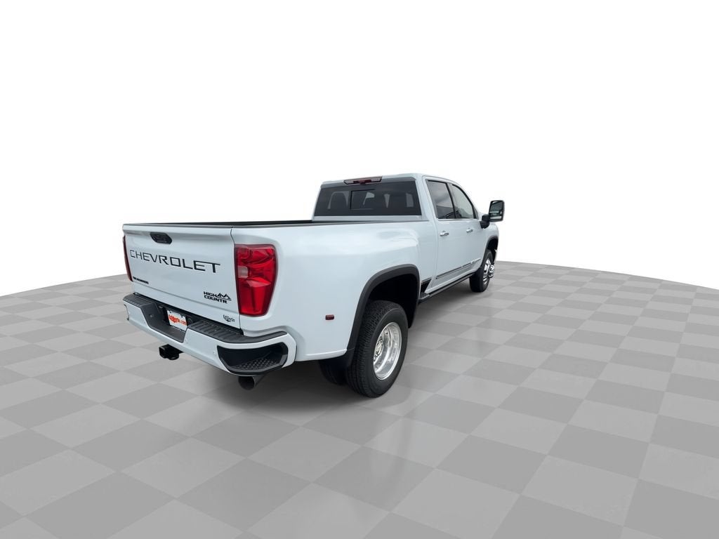 2026 Chevrolet Silverado 3500 HD High Country DRW
