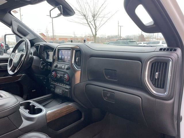 2022 Chevrolet Silverado 3500 HD High Country DRW