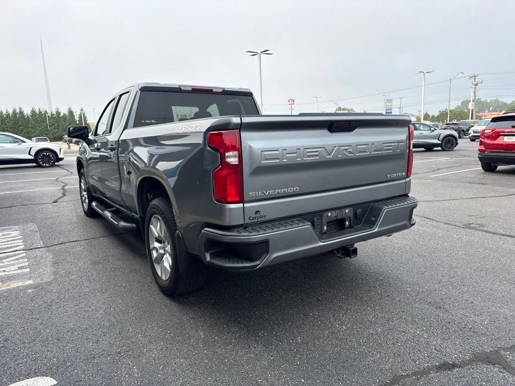 2020 Chevrolet Silverado 1500 Custom