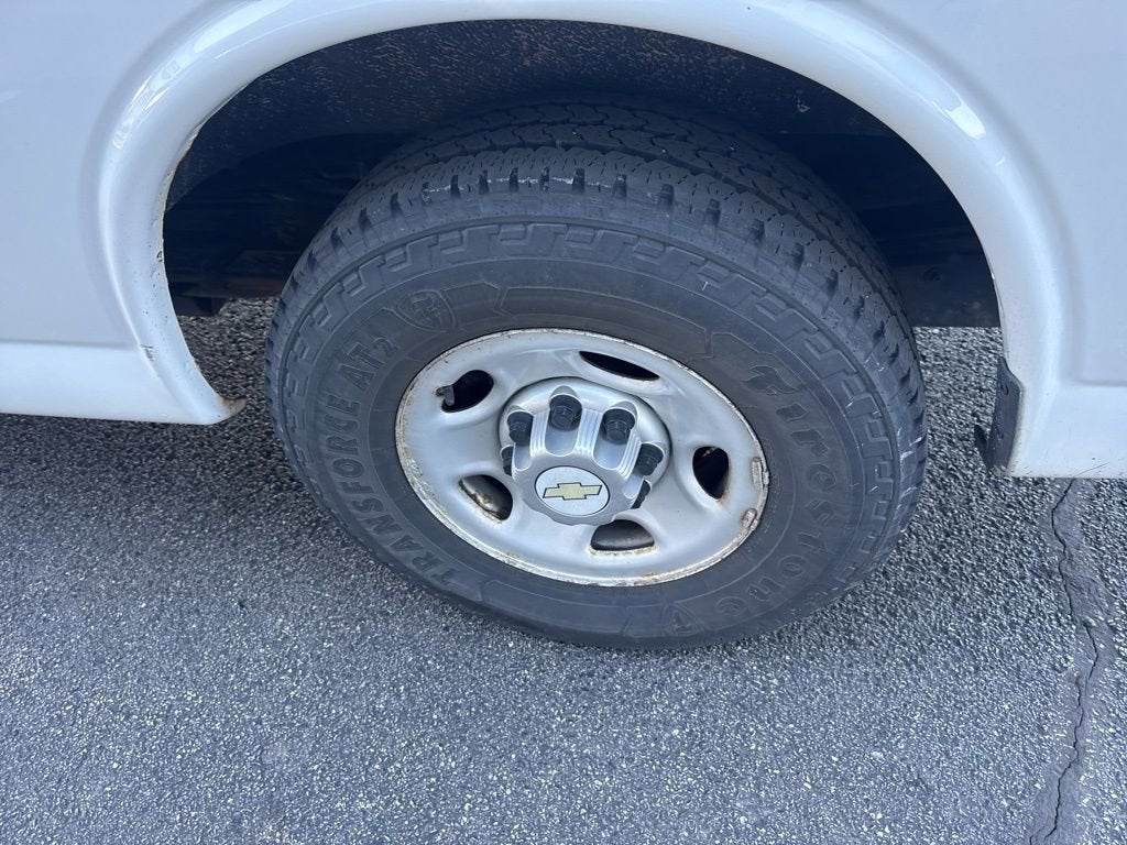 2014 Chevrolet Express Cargo 2500 2500 RWD 135"