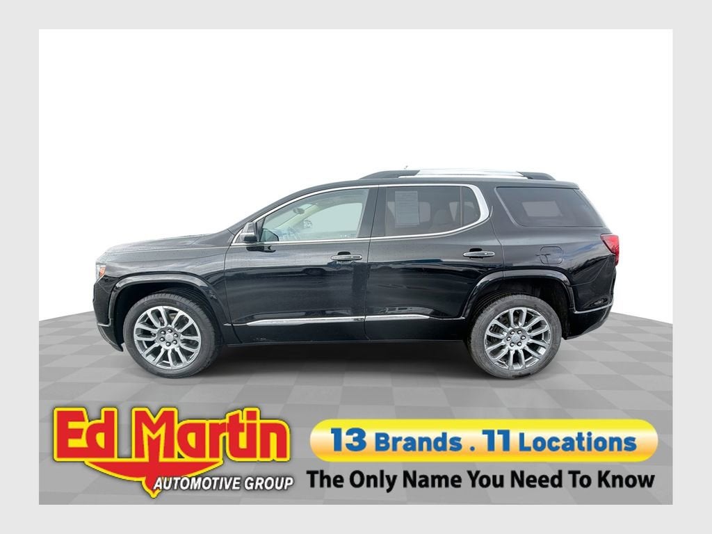 2023 GMC Acadia Denali