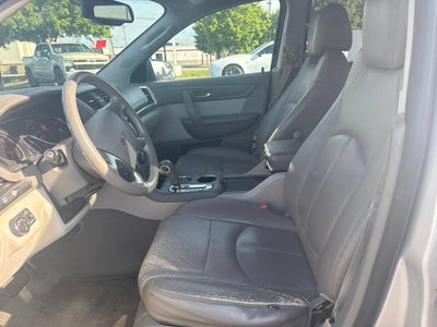 2014 GMC Acadia SLE