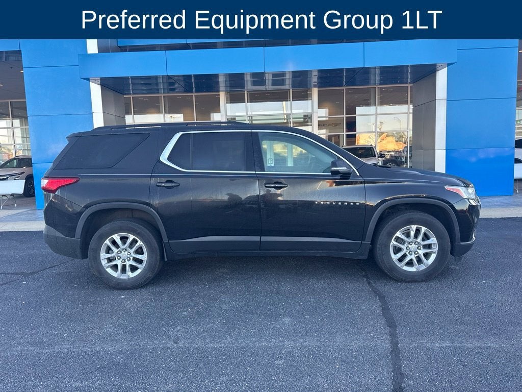 2021 Chevrolet Traverse LT Cloth