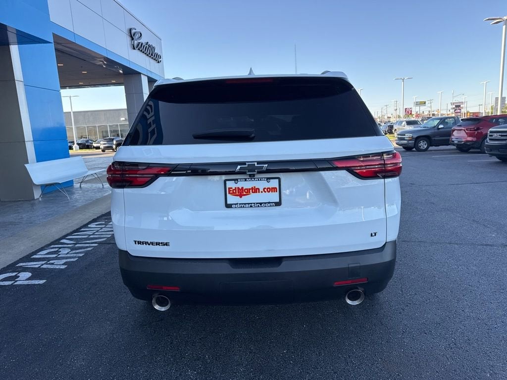2023 Chevrolet Traverse LT Leather