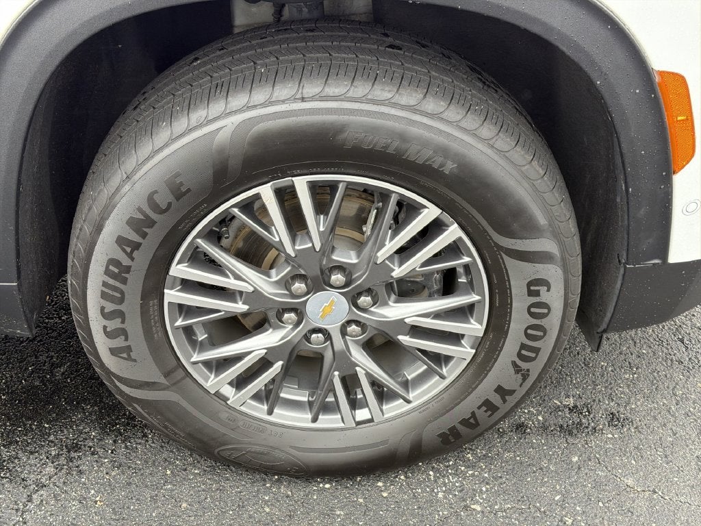 2024 Chevrolet Traverse LT