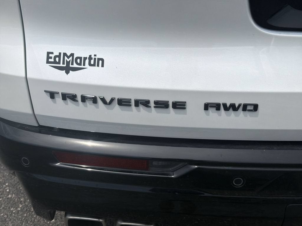 2024 Chevrolet Traverse RS