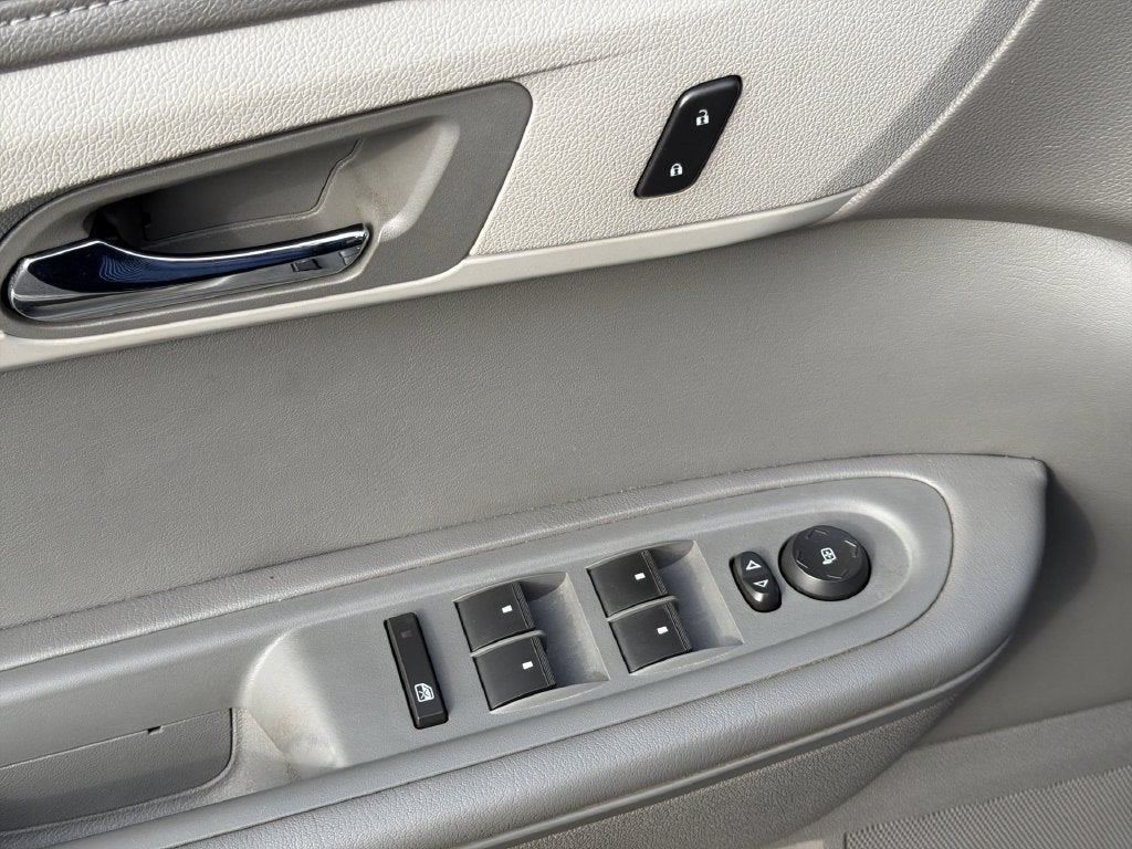 2013 Chevrolet Traverse LS