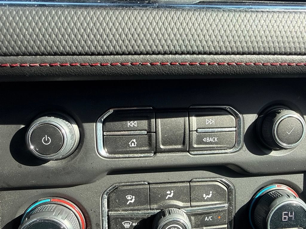 2023 Chevrolet Suburban RST