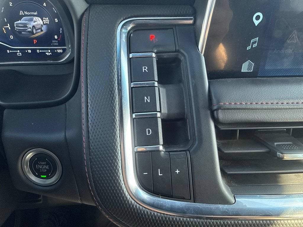 2023 Chevrolet Suburban RST