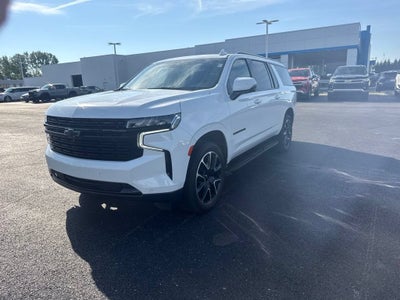 2023 Chevrolet Suburban RST
