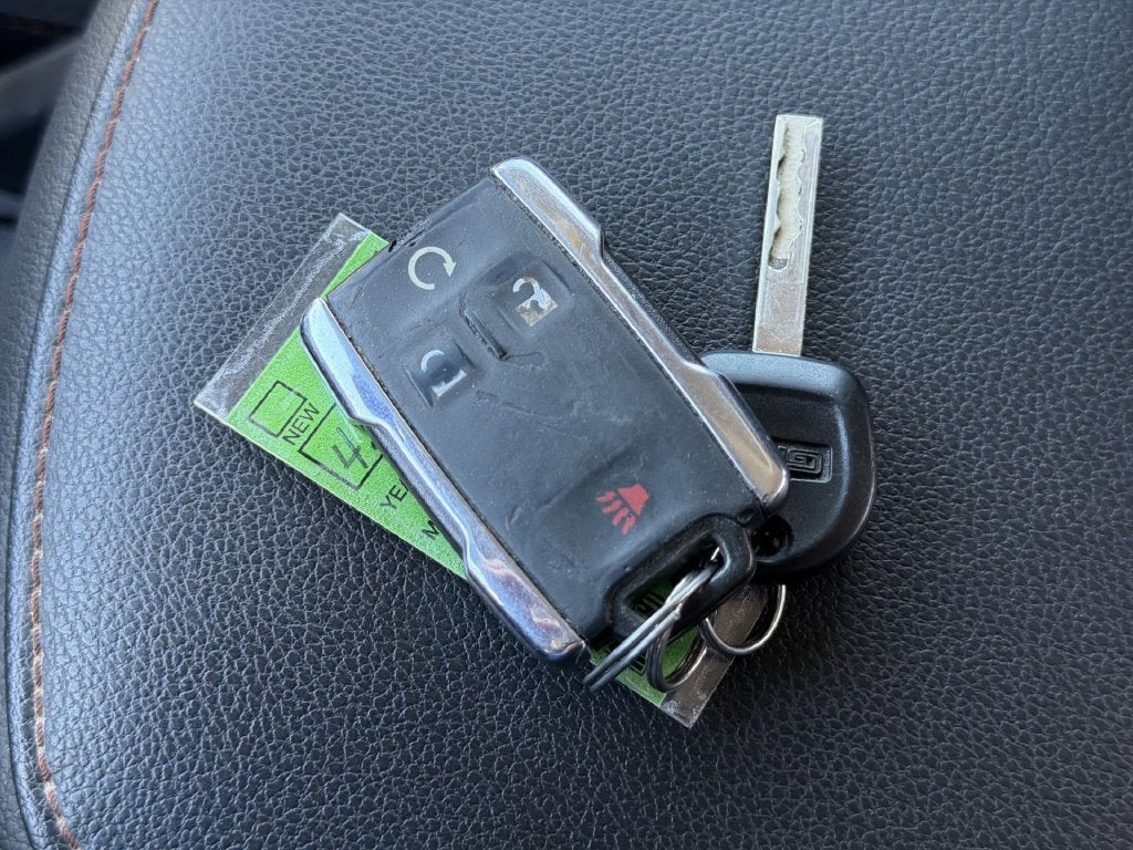 2021 GMC Canyon 4WD AT4 w/Leather