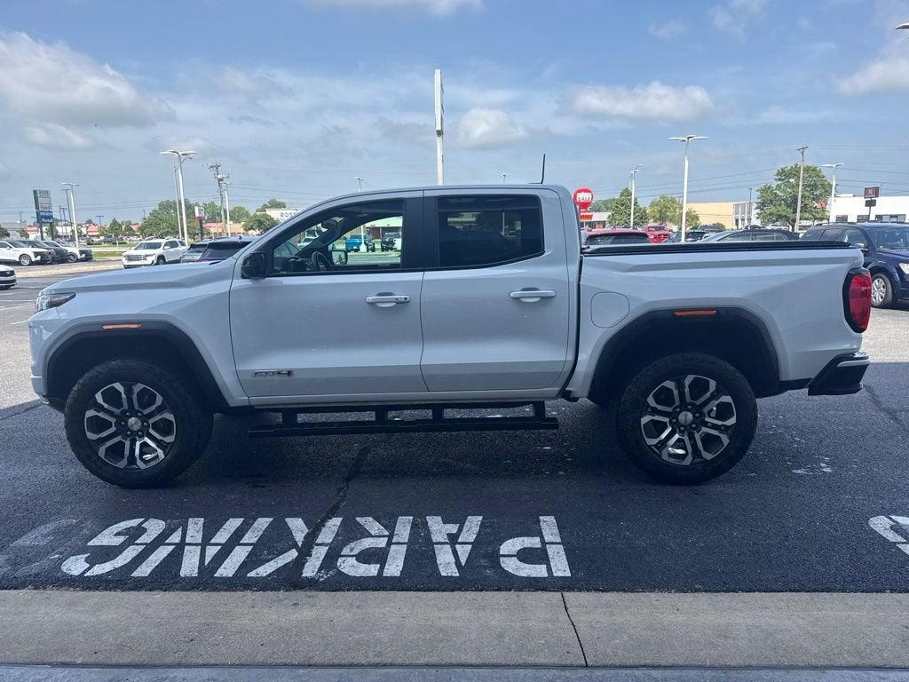 2023 GMC Canyon AT4
