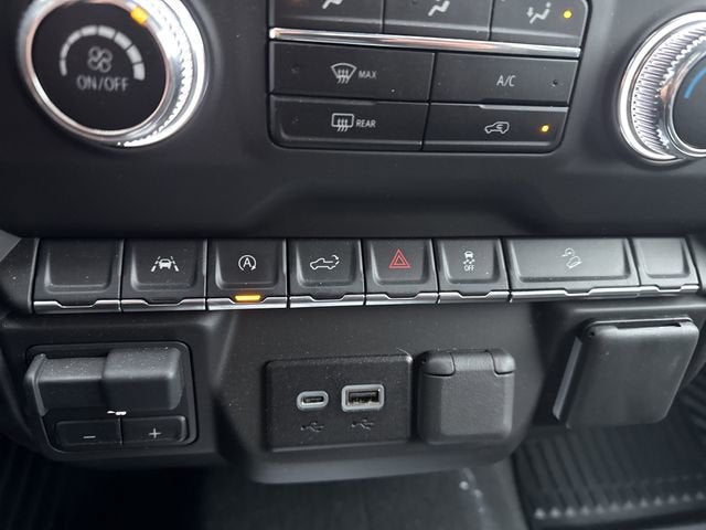 2025 GMC Sierra 1500 Pro