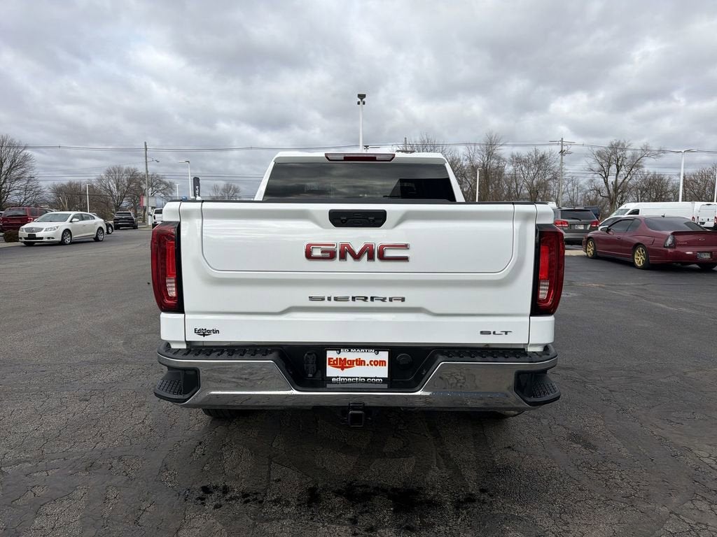 2025 GMC Sierra 1500 SLT