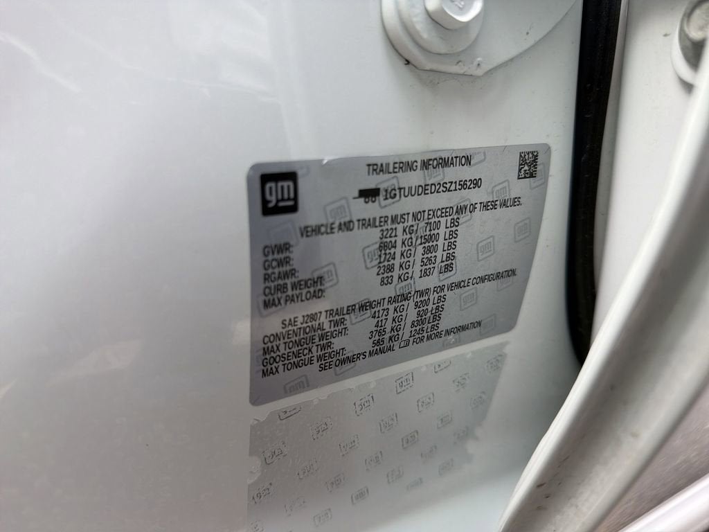 2025 GMC Sierra 1500 SLT