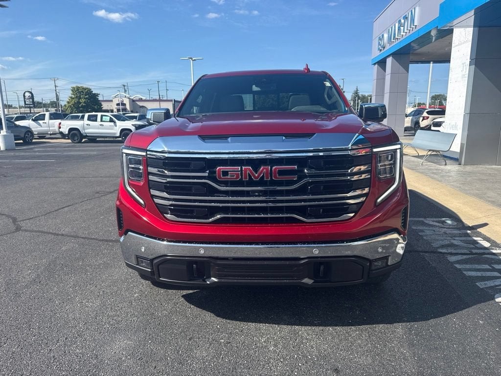 2024 GMC Sierra 1500 SLT