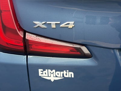 2025 Cadillac XT4 Premium Luxury