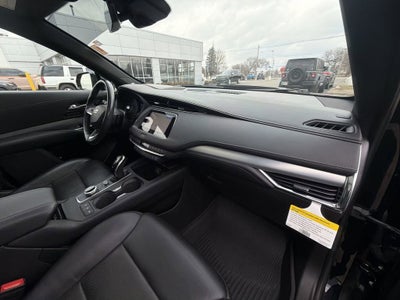 2020 Cadillac XT4 AWD Premium Luxury